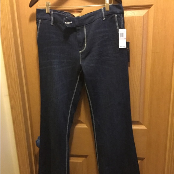 Seven Jeans - Picture 2 of 5